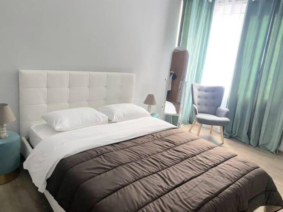 Apt W/ View Of Olympuszeustemple/4Bedr-3Bath-2Kitc Atenas Exterior foto